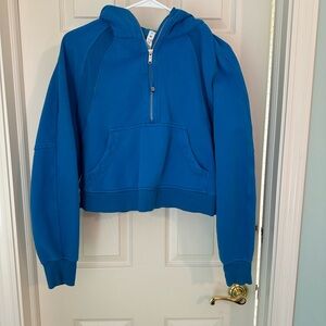 Lululemon cropped scuba